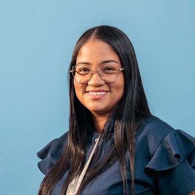 Amanda Mascarenhas, auxiliar financeiro na ComTato